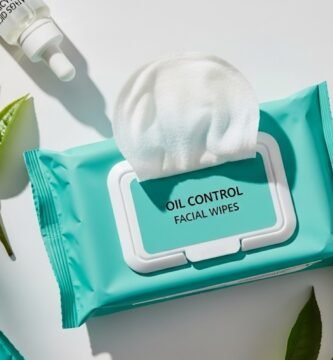 Best Facial Wipes for Oily Skin