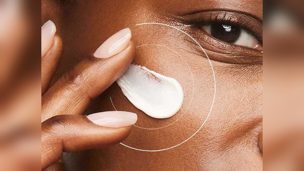 How to Adjust Skincare for Seasonal Changes