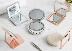 Mirror for Plucking Facial Hair